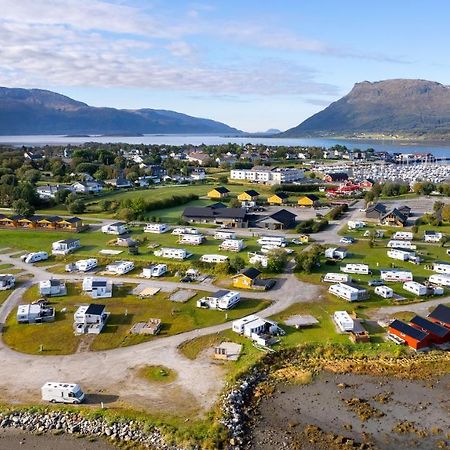 Topcamp Havblikk - Helgeland Nesna ภายนอก รูปภาพ