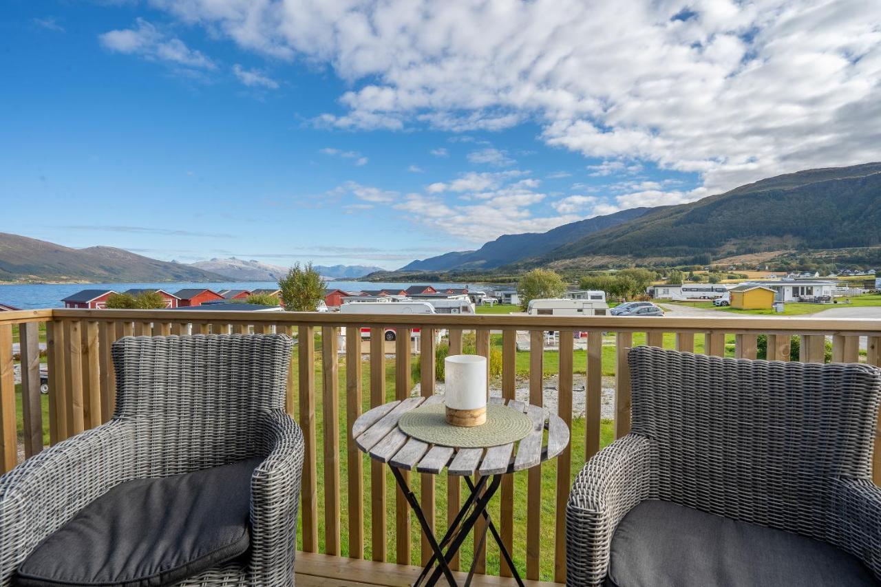 Topcamp Havblikk - Helgeland Nesna ภายนอก รูปภาพ